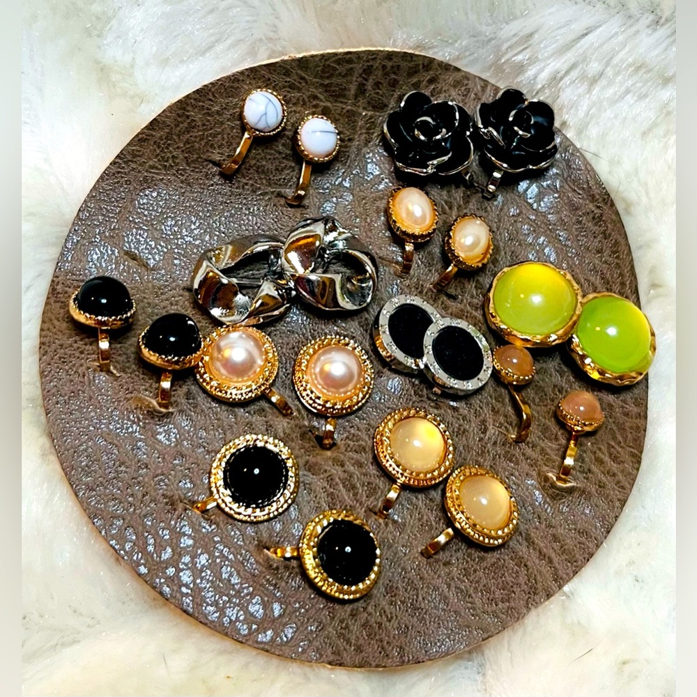 Set 11 pair clip on earrings New